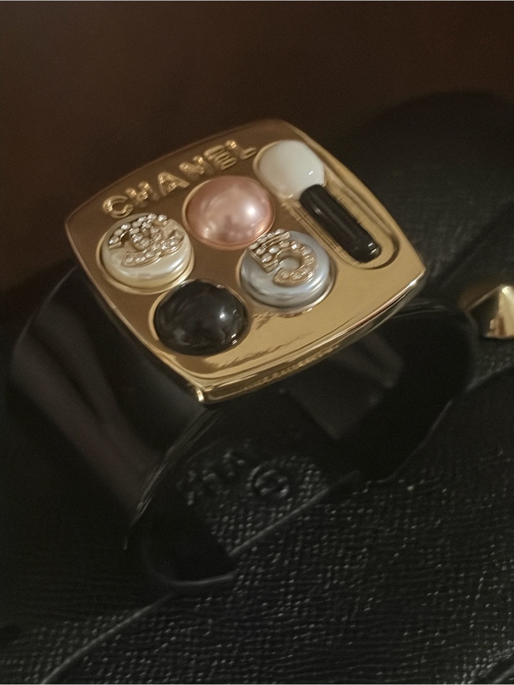 ✨🪩💄 CHANEL CC 5 Makeup Palette Cuff 💖✨ - Picture 12 of 14